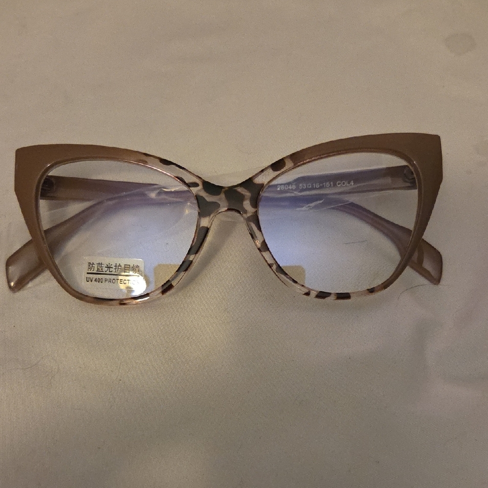 Women's Cat Decorative  Glasses in Nude Tortoiseshell
